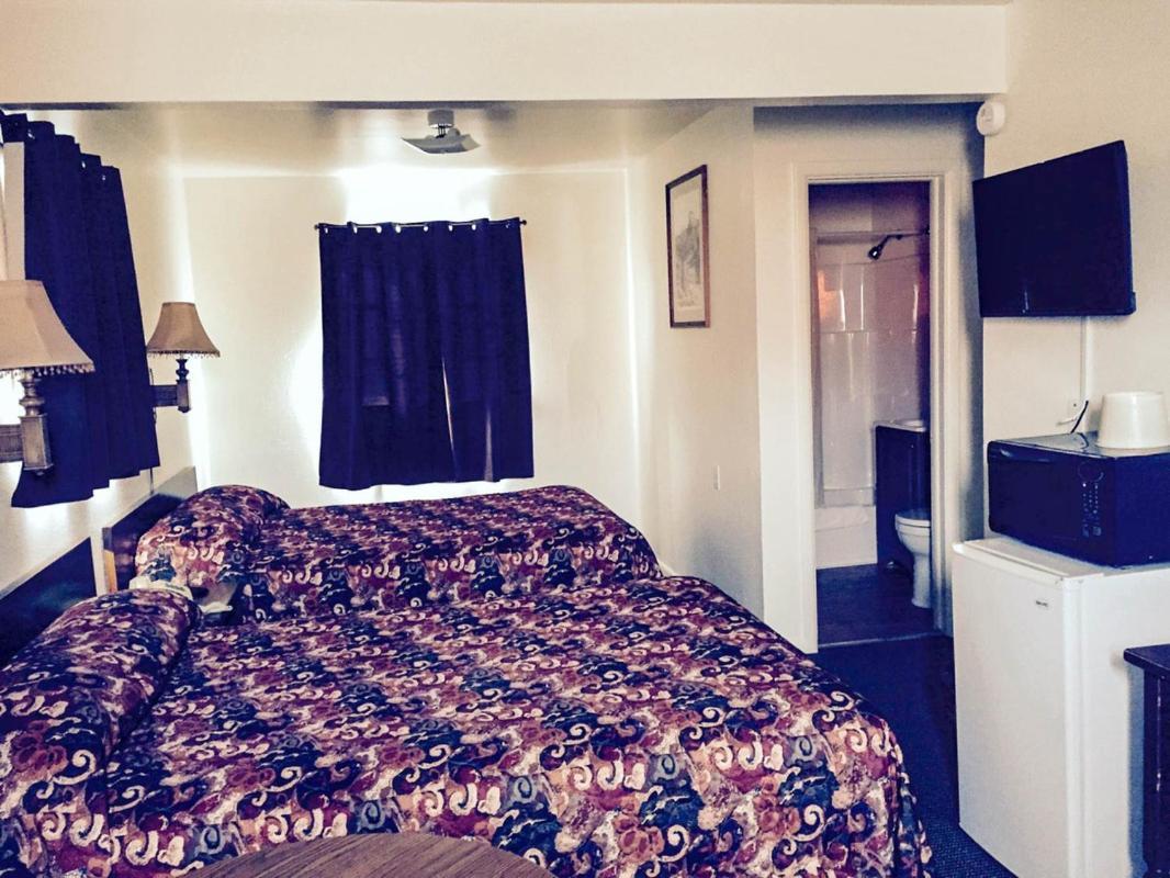Cody Motel Рок Спрингс Екстериор снимка